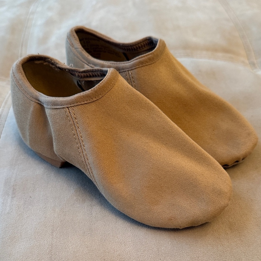 Revolution DanceWear Tan Slip-On Shoes Size 5